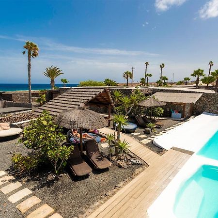 Finca De Arrieta Village - Yurts And Stone Cottages - Shared Pool - Walking Distance To Arrieta Beach - Off Grid Tabayesco Exterior photo