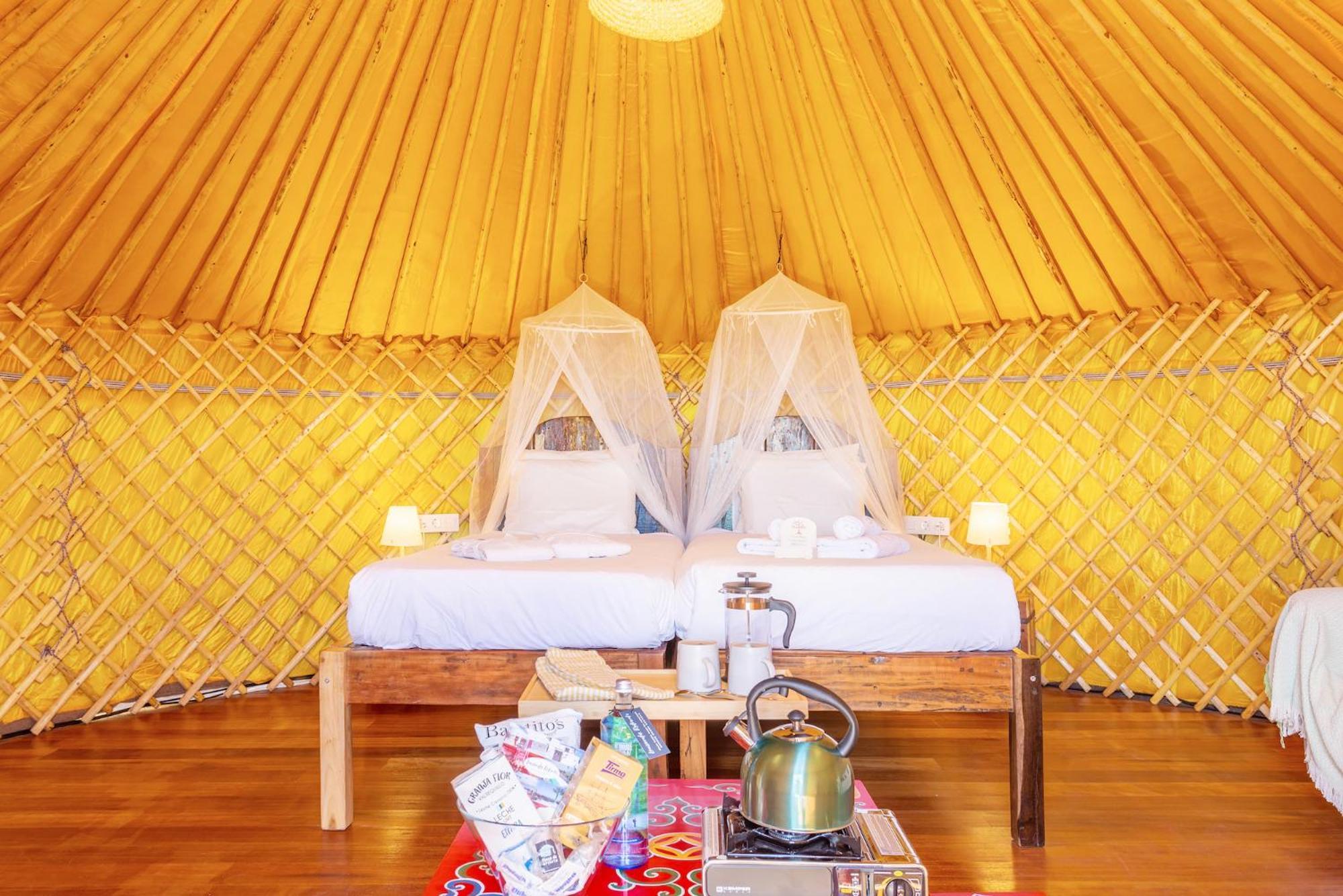 Finca De Arrieta Village - Yurts And Stone Cottages - Shared Pool - Walking Distance To Arrieta Beach - Off Grid Tabayesco Exterior photo