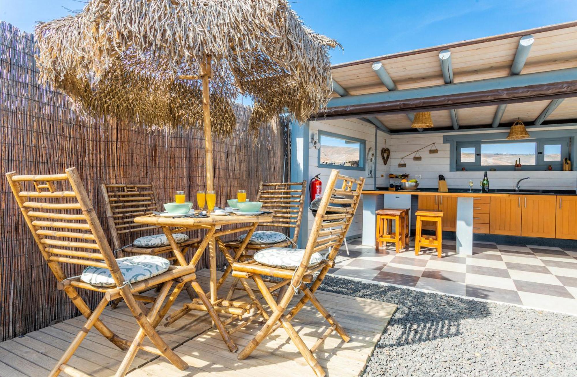 Finca De Arrieta Village - Yurts And Stone Cottages - Shared Pool - Walking Distance To Arrieta Beach - Off Grid Tabayesco Exterior photo
