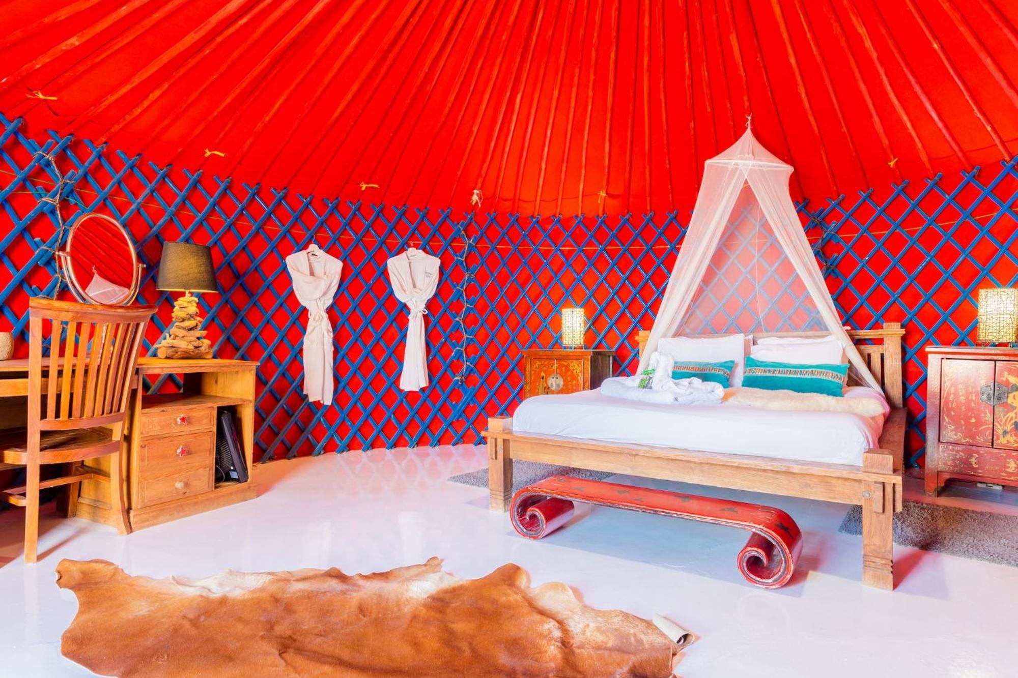 Finca De Arrieta Village - Yurts And Stone Cottages - Shared Pool - Walking Distance To Arrieta Beach - Off Grid Tabayesco Exterior photo