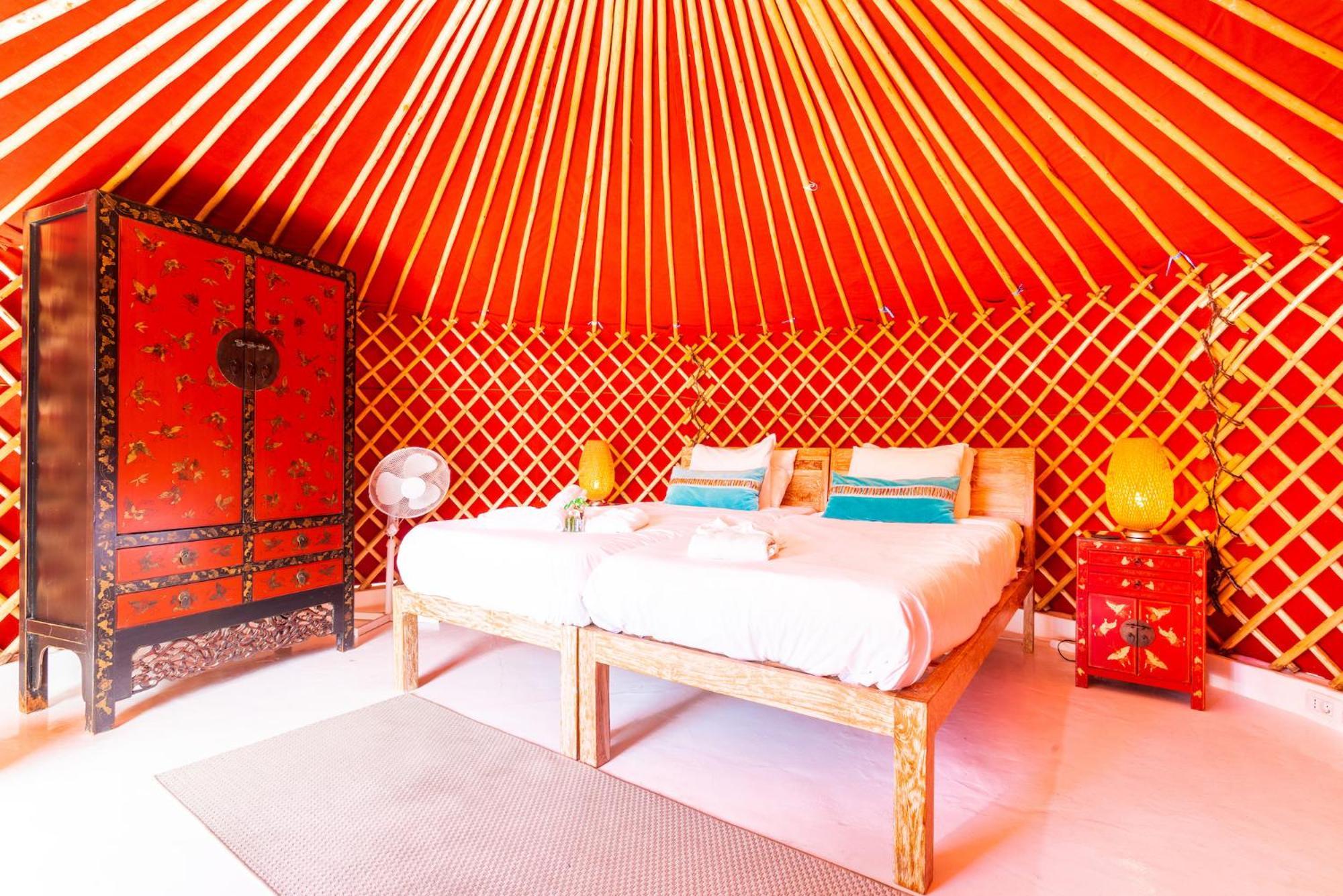 Finca De Arrieta Village - Yurts And Stone Cottages - Shared Pool - Walking Distance To Arrieta Beach - Off Grid Tabayesco Exterior photo